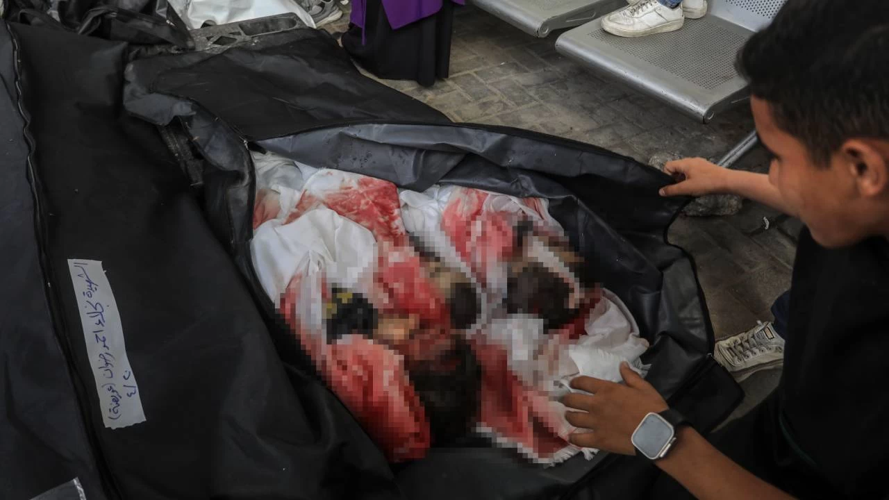 srail'in Refah'taki saldrsnda ok sayda ehidin cesedine ulald