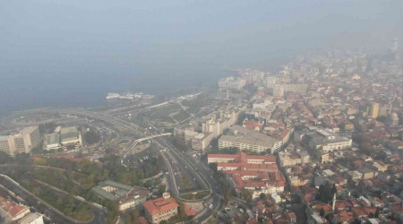 İzmir'de sis etkili oldu