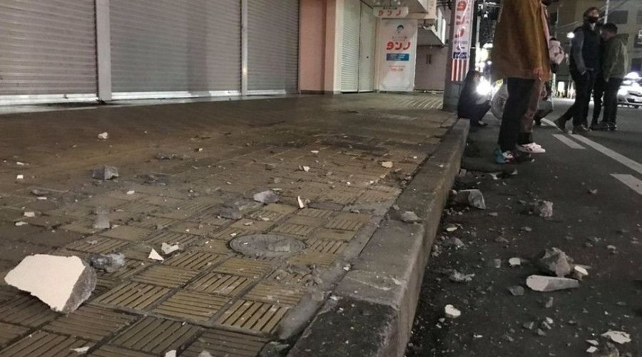 Japonya'daki depremde 124 kişi yaralandı, 900 bin ev elektriksiz kaldı