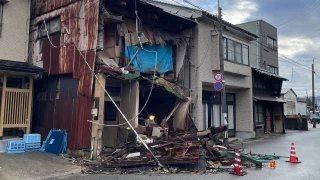 Japonya'daki depremlerde yaşamını yitirenlerin sayısı 92'ye çıktı