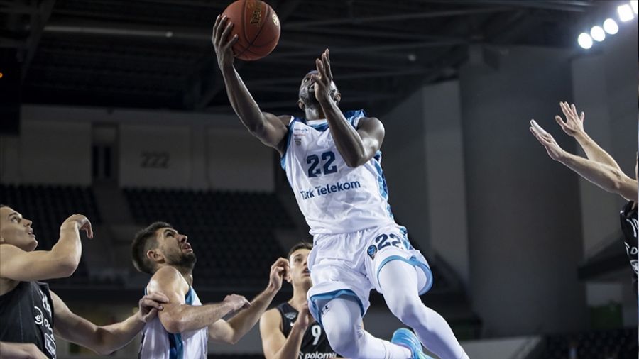 Lider, Paris Basketbol'a konuk olacak