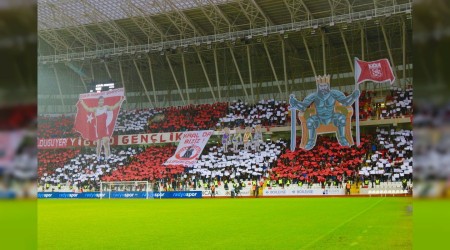 Liderin Kanarya'ya karşı kozu evi
