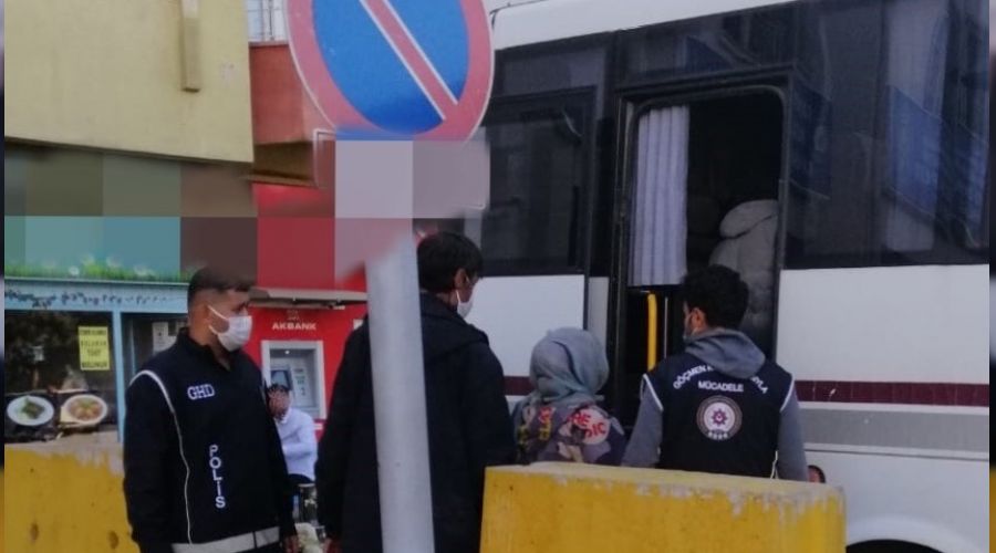 Malatya'da 11 kaçak göçmen yakalandı