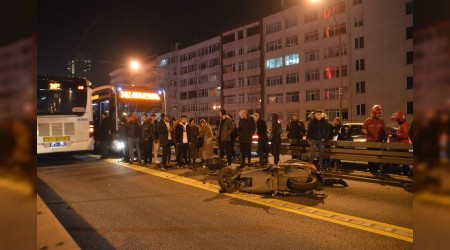 Metrobüs yolunda akıl almaz kaza
