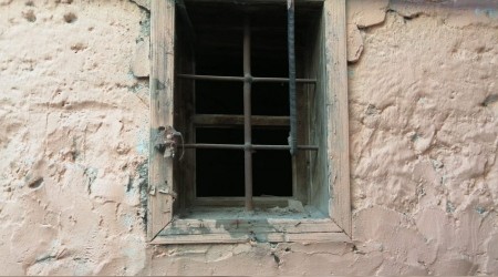 Necip Fazıl’a hapiste özel oda