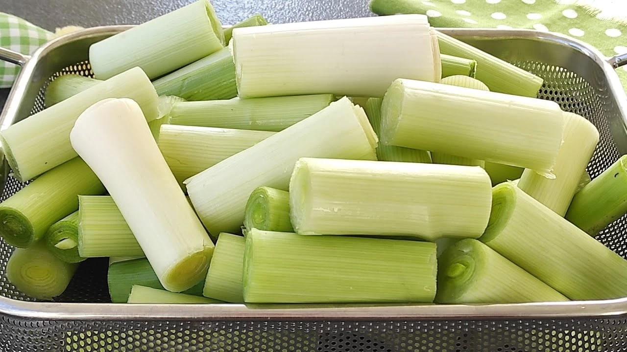 Pırasa bin bir derde faydalı