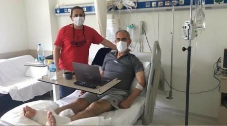 Profesör 82 derecelik suya düştü