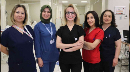 Sağlık çalışanı kadınlar şiddetin son bulmasını istedi