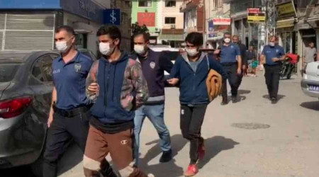 Şanlıurfa'da 16 Afgan yakalandı