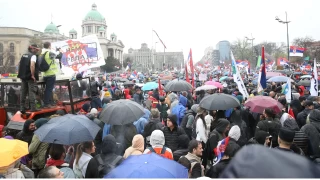  Srbistan'da yzbinler Belgrad'da 