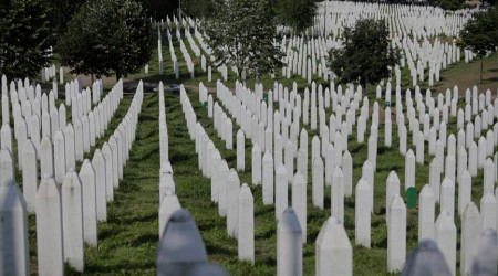 Srebrenitsa katliamının 28. yıl dönümü