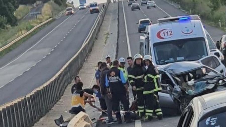 Tekirdağ'da zincirleme kaza: 1 ölü, 2 yaralı