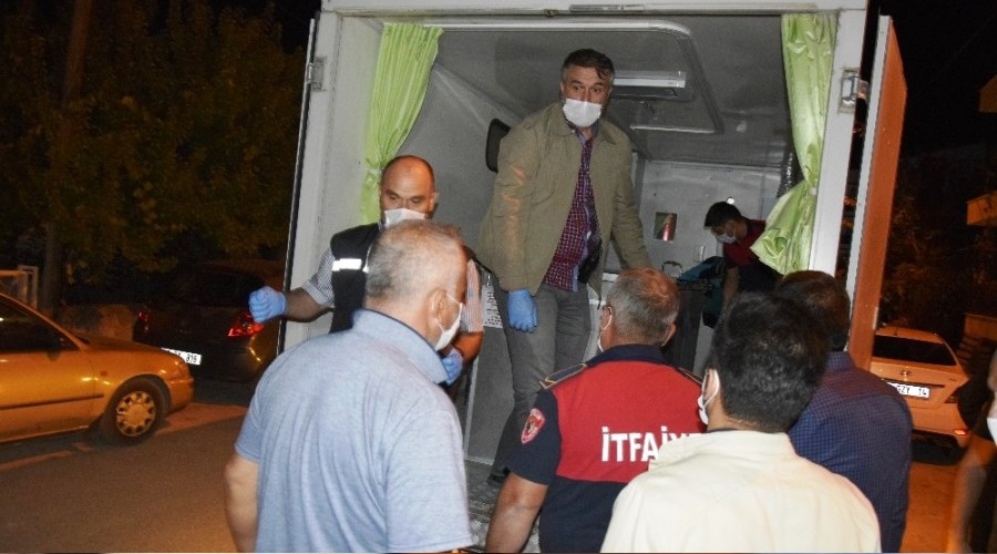 Telefonla ulaşamadığı annesini evde ölü buldu