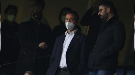 Tribünlerin protestosu Ali Koç'a döndü