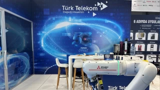 Türk Telekom'dan dijital geleceğe destek