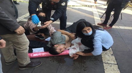 Yan baktın diyerek bıçakladılar