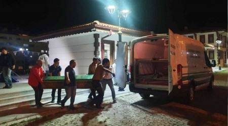 Yolda yürürken kalp krizi geçirdi