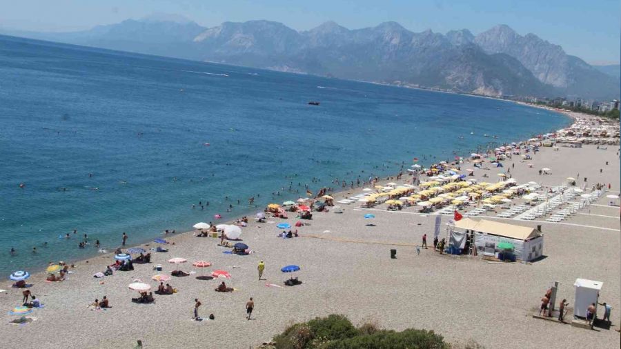 9 günlük tatilde 84 milyonun sadece 3 milyonu tatile çıkmış