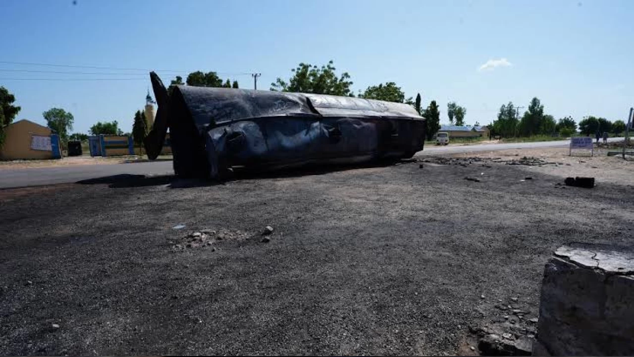 Akaryakıt tankeri patladı: 181 ölü