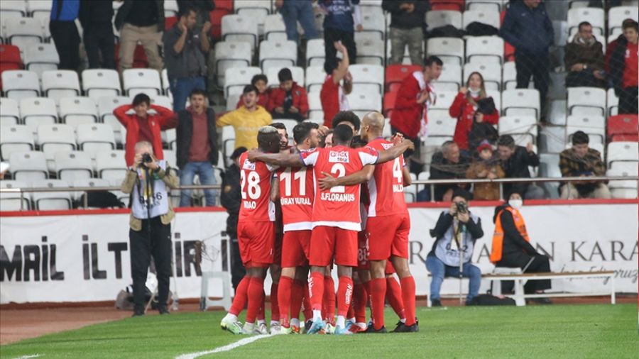 Antalyaspor Trabzon'a iddialı gidiyor