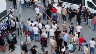 Arnavutköy'de bir şahsın arabasını kundaklayıp öldürdüler