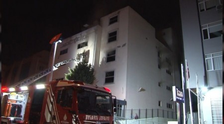 Beylikdüzü'nde tekstil fabrikasında yangın