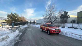 Bolu OSB'de mobilya imalat fabrikasında yangın paniği