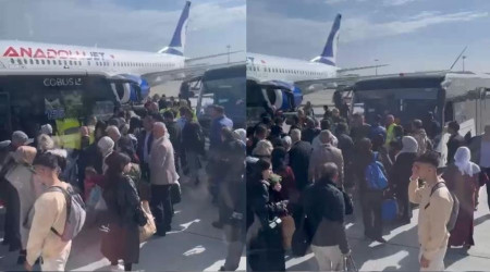 'Bomba' muhabbeti uçağı 10 saat bekletti