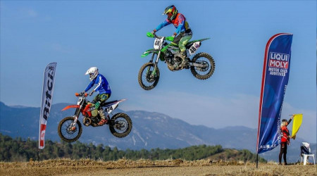 Edirne'de motokros şöleni başladı