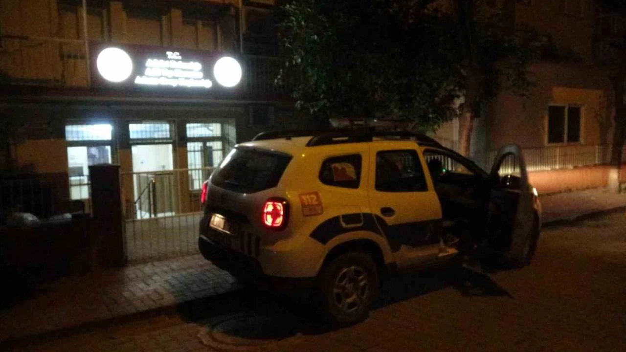 Eski baldızını ağır yaralayıp, erkek arkadaşını öldürdü