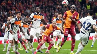 Galatasaray defansında neler oluyor? 9 maçta 18 gol!