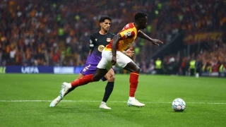 Galatasaray düştü, Sami Yen dimdik ayakta