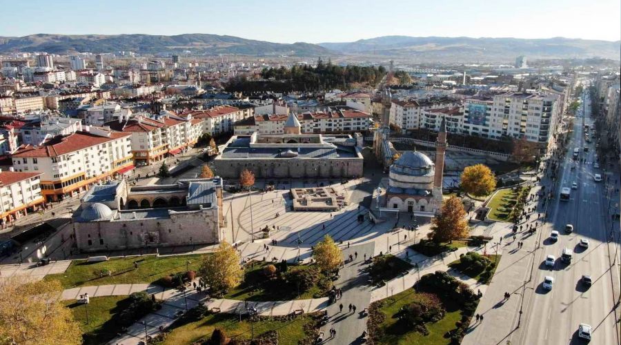 İlhanlı valisi, Selçuklu sultanı ile böyle boy ölçüştü