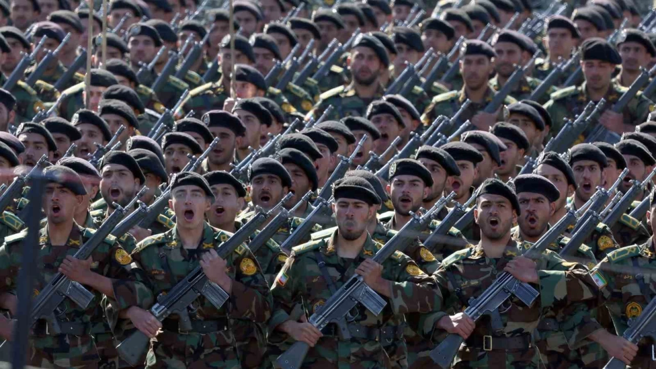 İran düşmanlarına gözdağı verdi