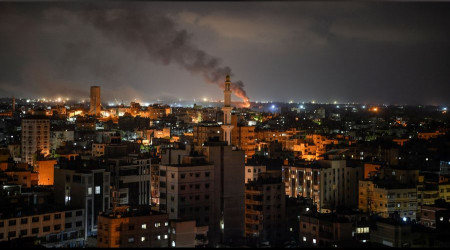 İsrail Gazze'de yine katliam yapıyor