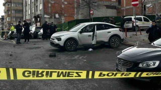Kağıthane'de araca yönelik silahlı saldırı: 1 ağır yaralı