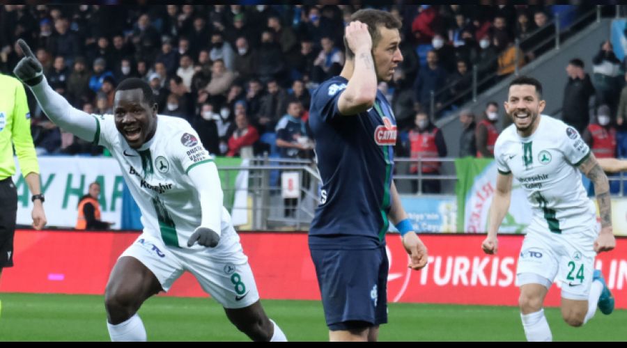 Karadeniz derbisinde Giresunspor kazandı