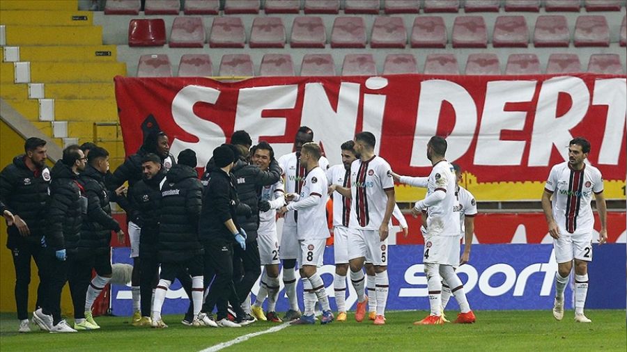 Karagümrük, Galatasaray'ı geride bıraktı