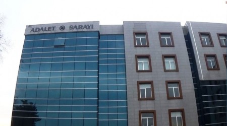 Karantinayı deldiler, bir yıl hapisle yargılanacaklar