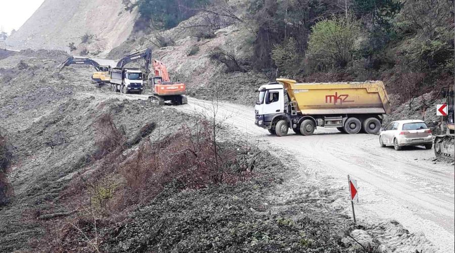 Kastamonu-atalzeytin karayolu 4 gndr kapal 