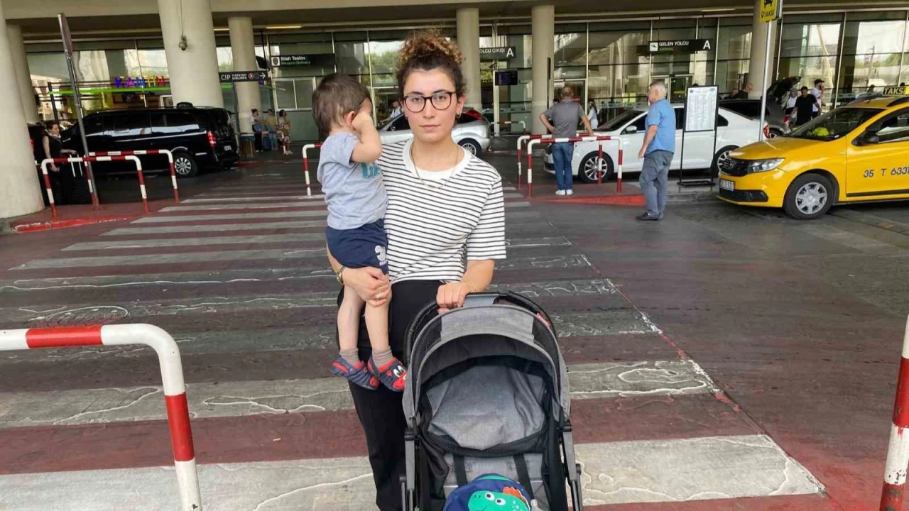 Kendisi İzmir'e valizi Muş'a gitti