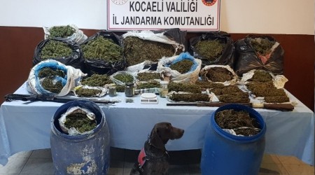 Kocaeli'de 61 kilo uyuşturucu ile yakalandılar