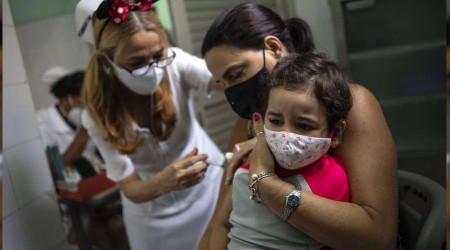 Küba, 2-10 yaş arası çocukları aşılamaya başladı