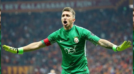 Muslera 300. maçında