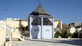 Nuh Peygamber’in türbesi, Şırnak ilinin Cizre ilçesinde yer alır