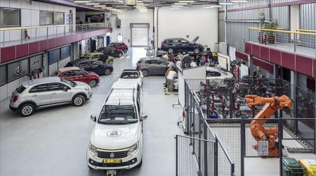 Otomotivde üretim de ihracat da çakıldı