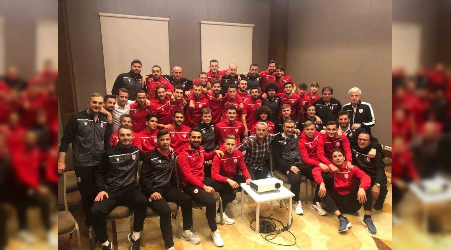 "Oyuncularım sözünü tuttu"