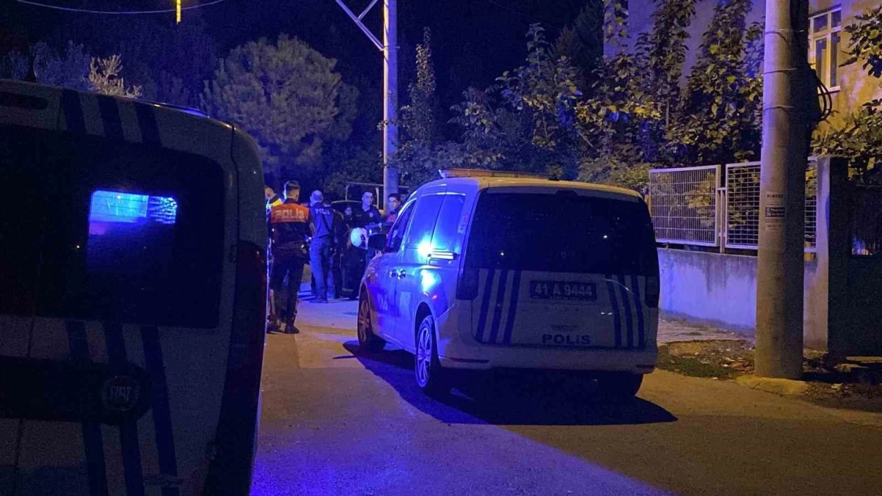 Polisten kaçan ehliyetsiz sürücü şehri birbirine kattı