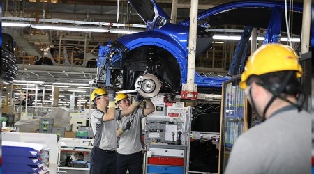 Sakarya ihracatta 51 ilin toplamını solladı