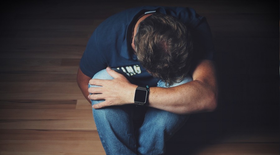 ‘Stres, omurga ağrılarına sebep olabilir’